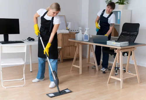 Nettoyage de bureau professionnel à Chazé-sur-Argos